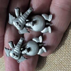 vintage JJ Jonette 3D pewter elephant two-part pierced earrings